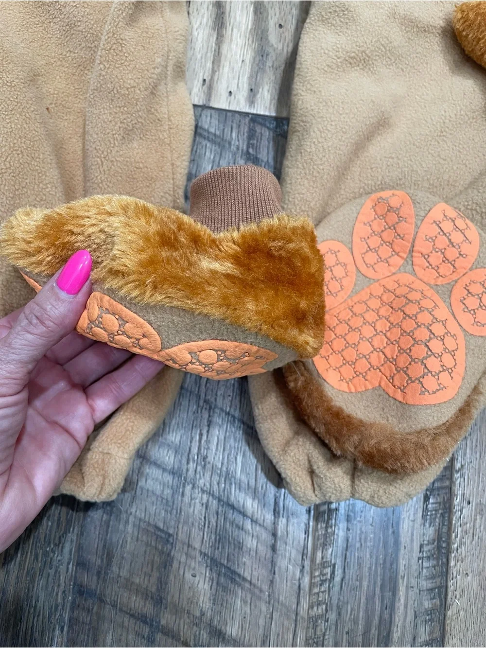 Spooktacular Twins Baby Lions Halloween costumes 12-18 mo